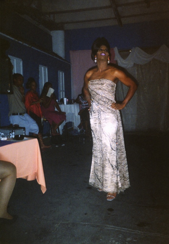 Feminine performer poses for the judges' table at Soakie's.